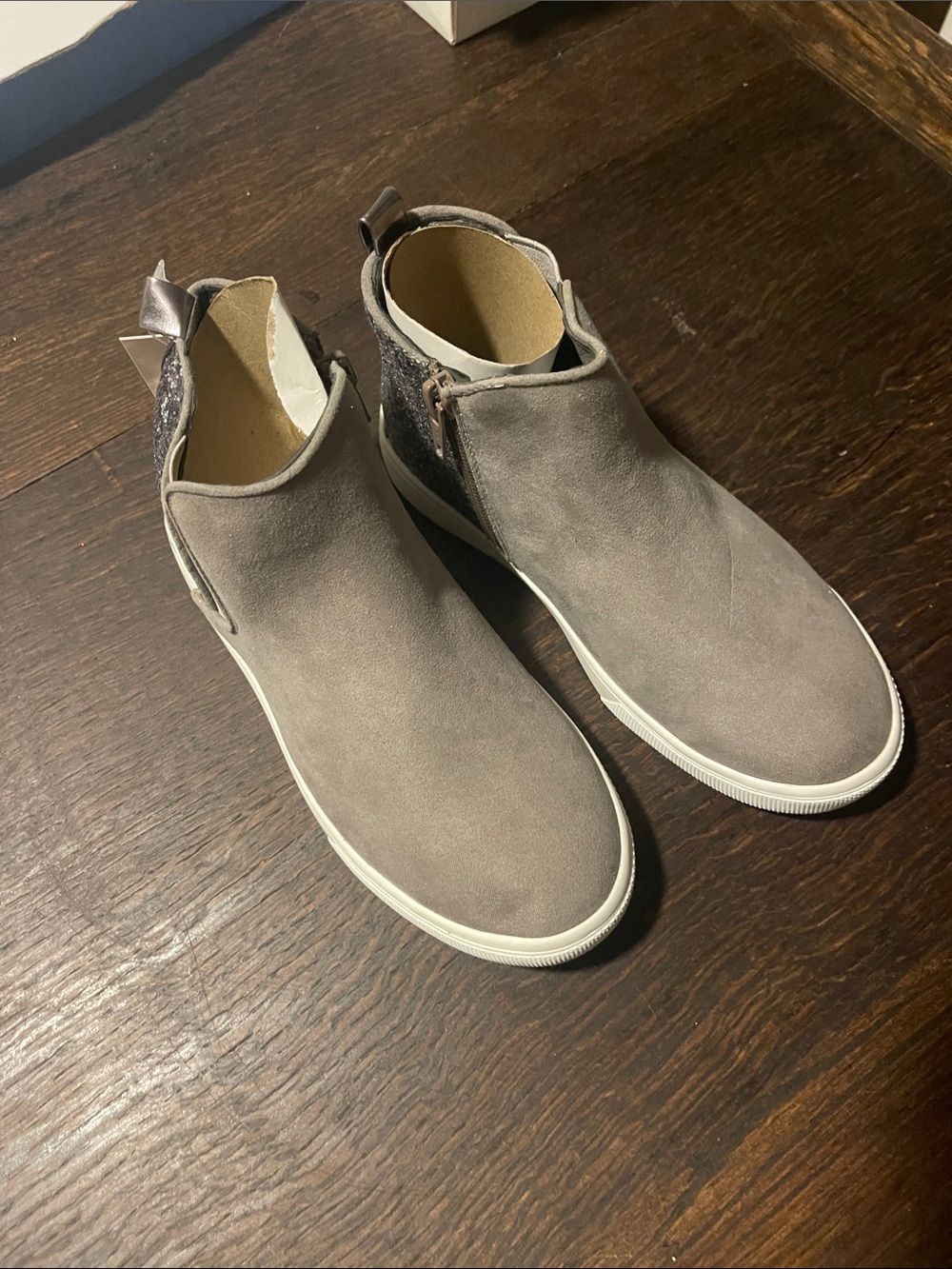NWT Girls Suede Slip-On bootie-Sneakers - Casual Comfort - Size 2